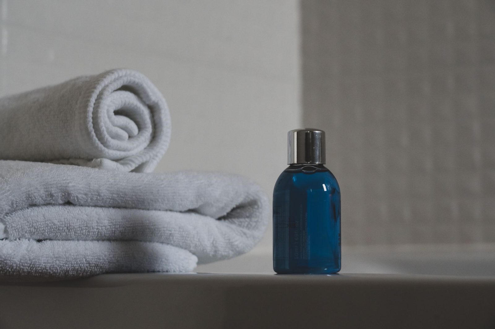 Nécessaire de Viagem: Como Escolher o Modelo Ideal para sua Bagagem